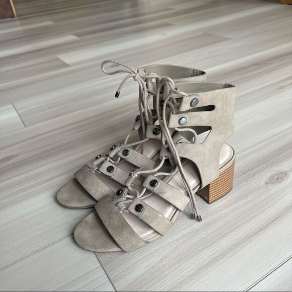 The Serena Block Open Toe Camel Block Heel Sandal —New size 7 - Picture 1 of 6